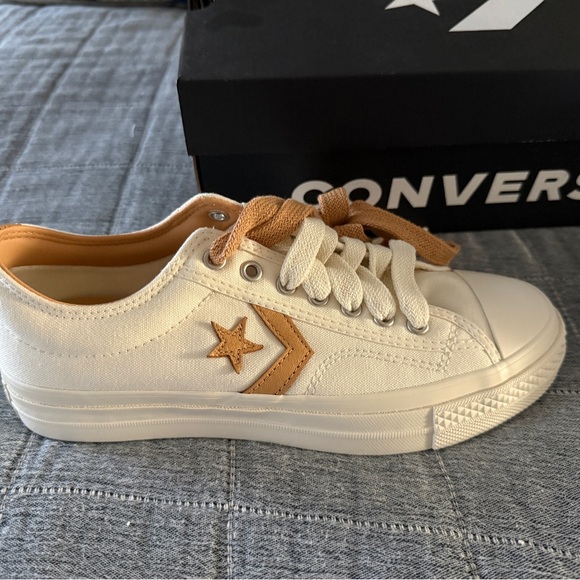 Converse Star Player 76 Sneakers- Unisex - Picture 2 of 6